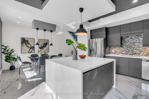 53 Buttonwood Ave, Toronto, ON M6M 2H9