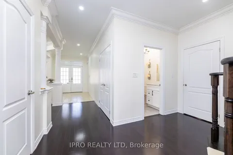 56 Gentle Fox Dr, Caledon, ON L7C 3S6