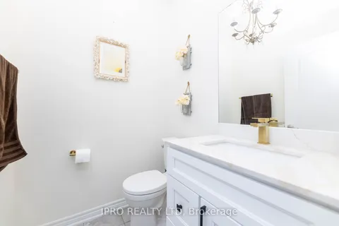 56 Gentle Fox Dr, Caledon, ON L7C 3S6