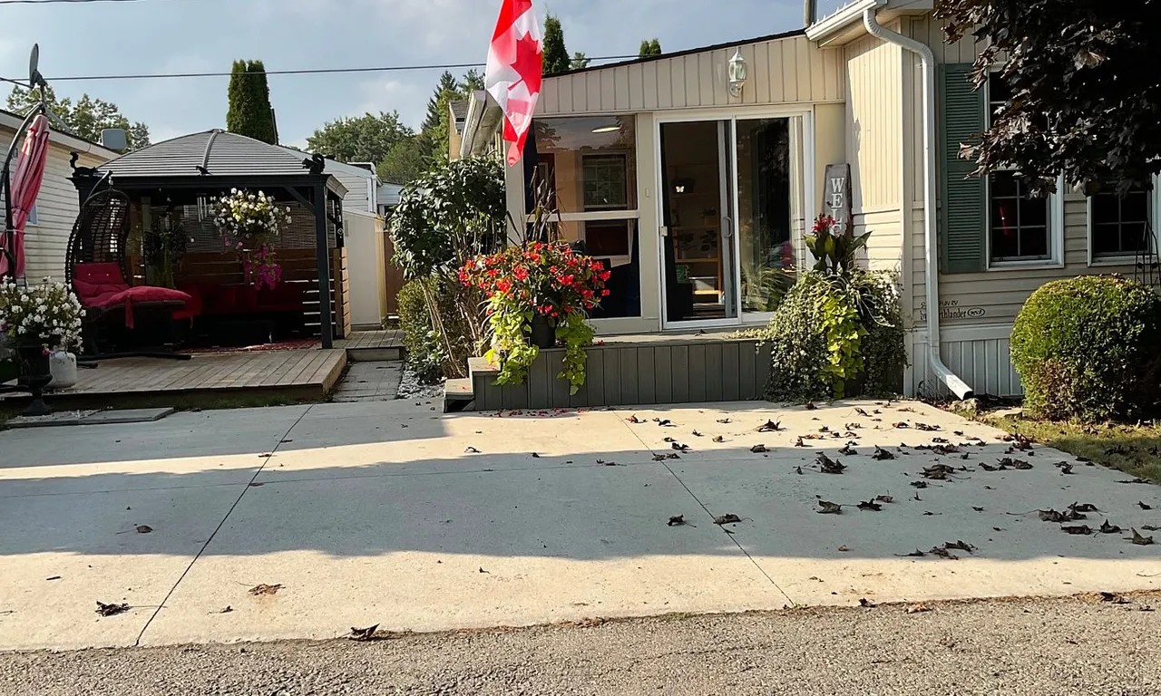4449 Milburough Line, Burlington, ON L7P 0P5
