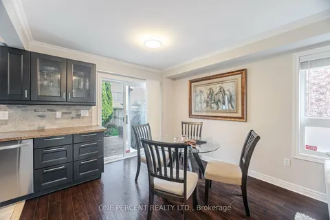 86 Atwood Ave, Halton Hills, ON L7G 6A1