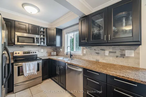 86 Atwood Ave, Halton Hills, ON L7G 6A1