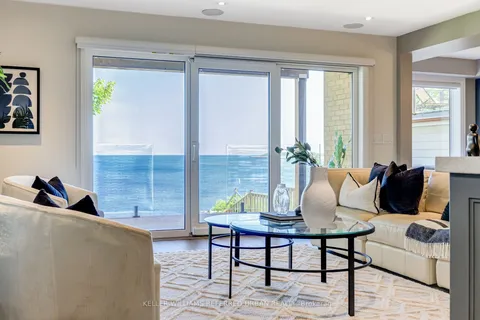 399 Lake Promenade, Toronto, ON M8W 1C3