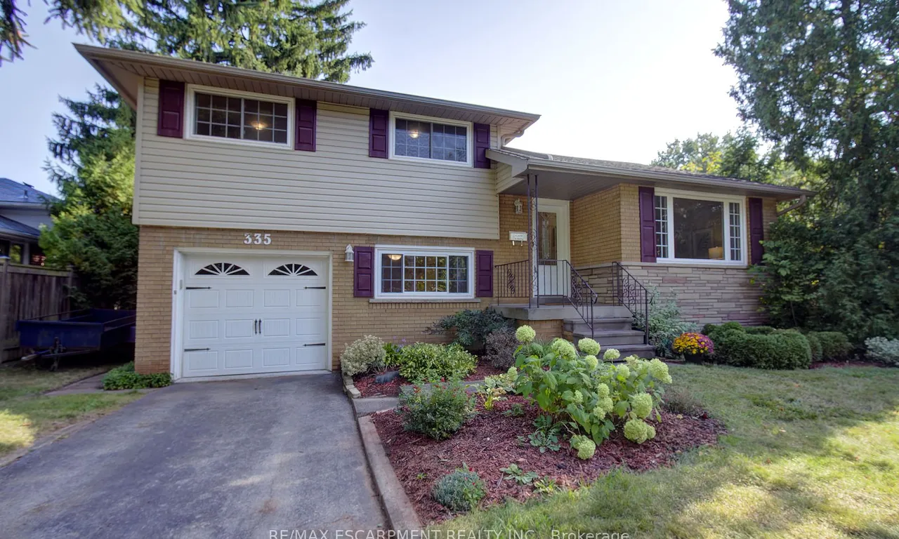 335 Meadowhill Rd, Burlington, ON L7L 3L2