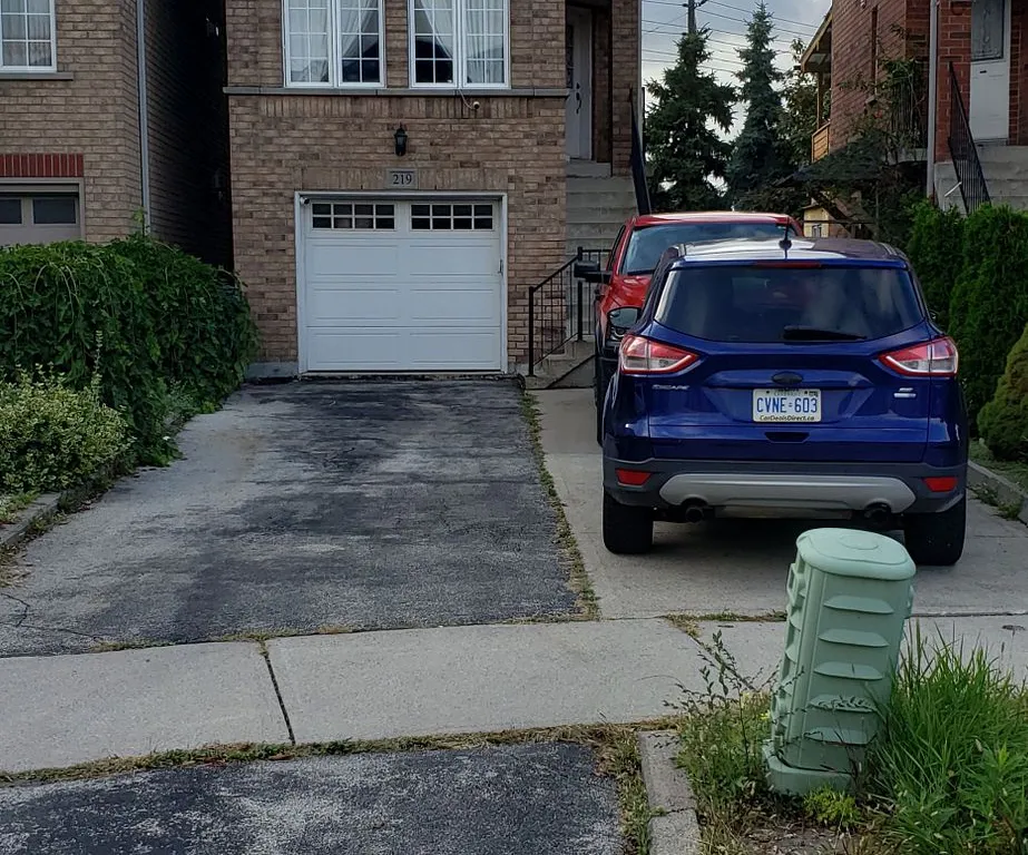 219 Touchstone Dr, Toronto, ON M6M 5J9