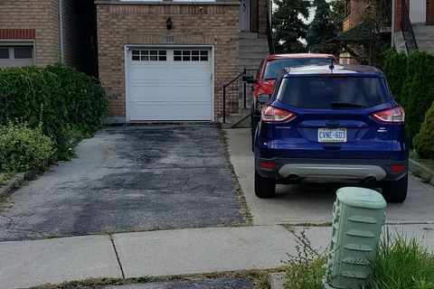219 Touchstone Dr, Toronto, ON M6M 5J9