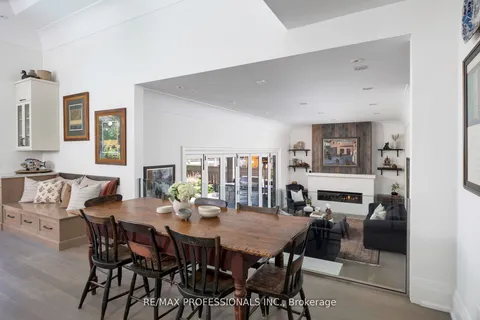 7 Bewdley Pl, Toronto, ON M9A 4J1