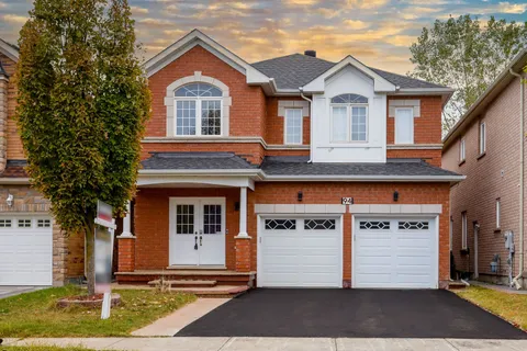 94 SIR JACOBS Cres, Brampton, ON L7A 3T5
