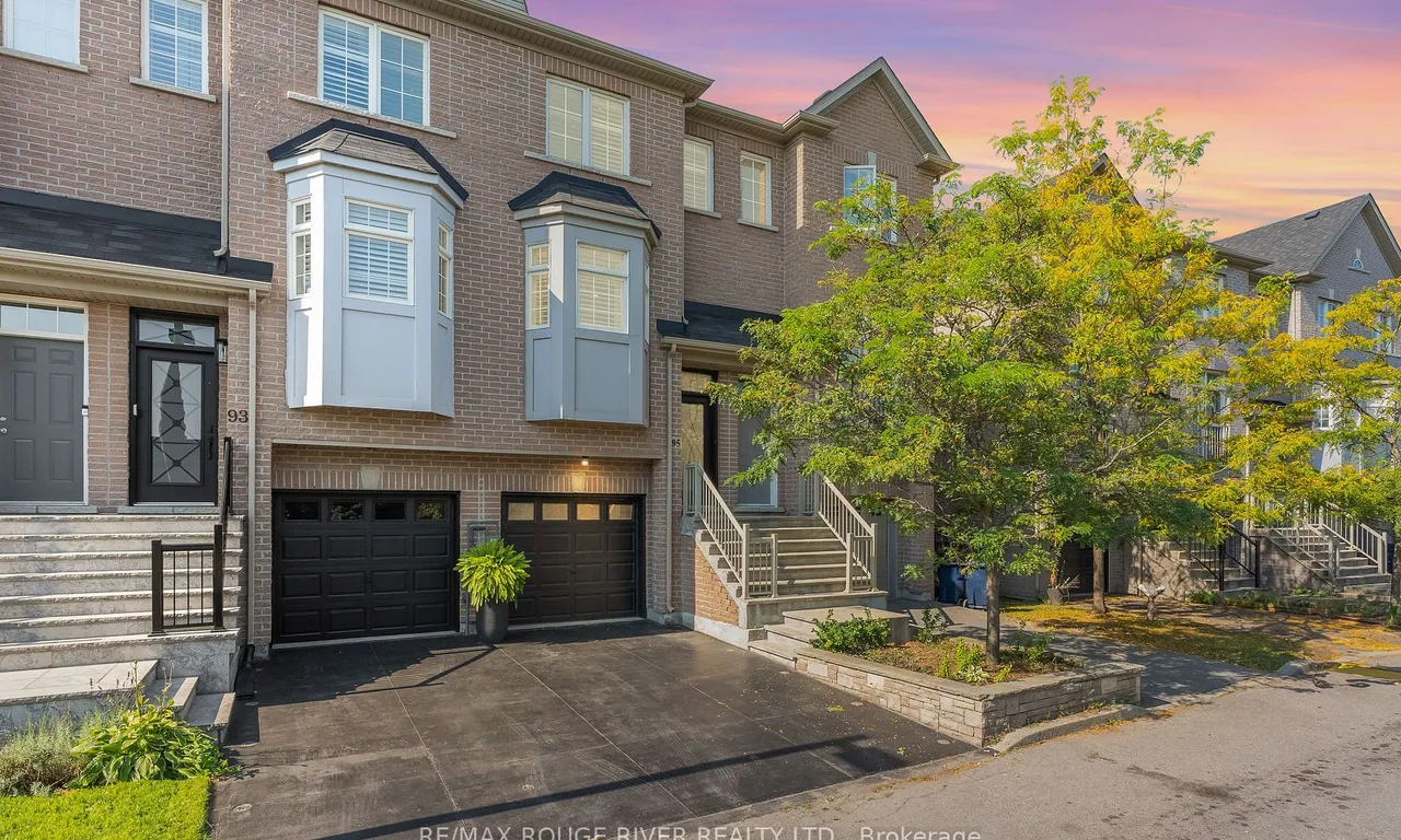 95 Piggott Mews, Toronto, ON M9N 0A7