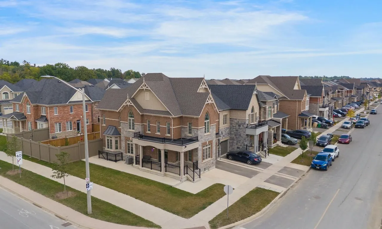 49 THORNVALLEY Terr, Caledon, ON L7C 4H9