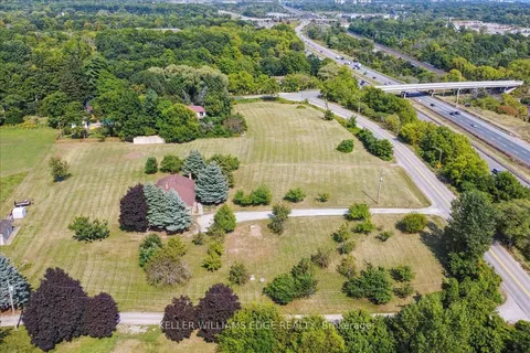 335 York Rd, Burlington, ON L7R 3X5