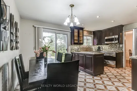 2163 Alconbury Cres, Burlington, ON L7P 3C5