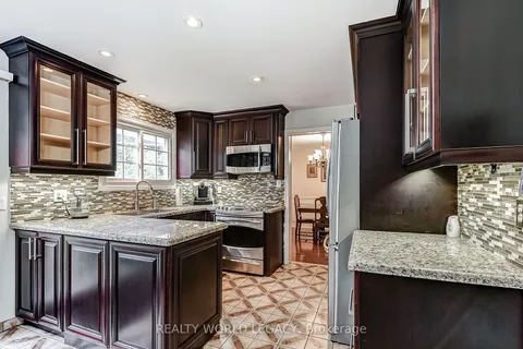2163 Alconbury Cres, Burlington, ON L7P 3C5