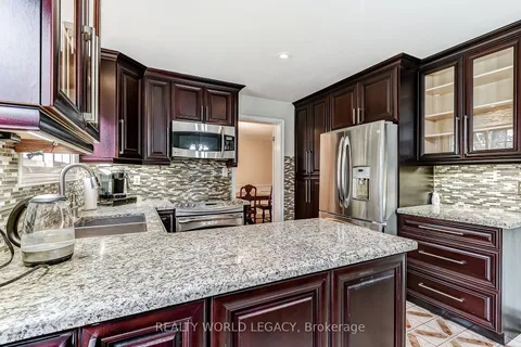 2163 Alconbury Cres, Burlington, ON L7P 3C5