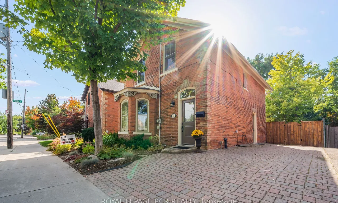12 Bythia St, Orangeville, ON L9W 2S1