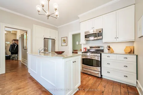 12 Bythia St, Orangeville, ON L9W 2S1