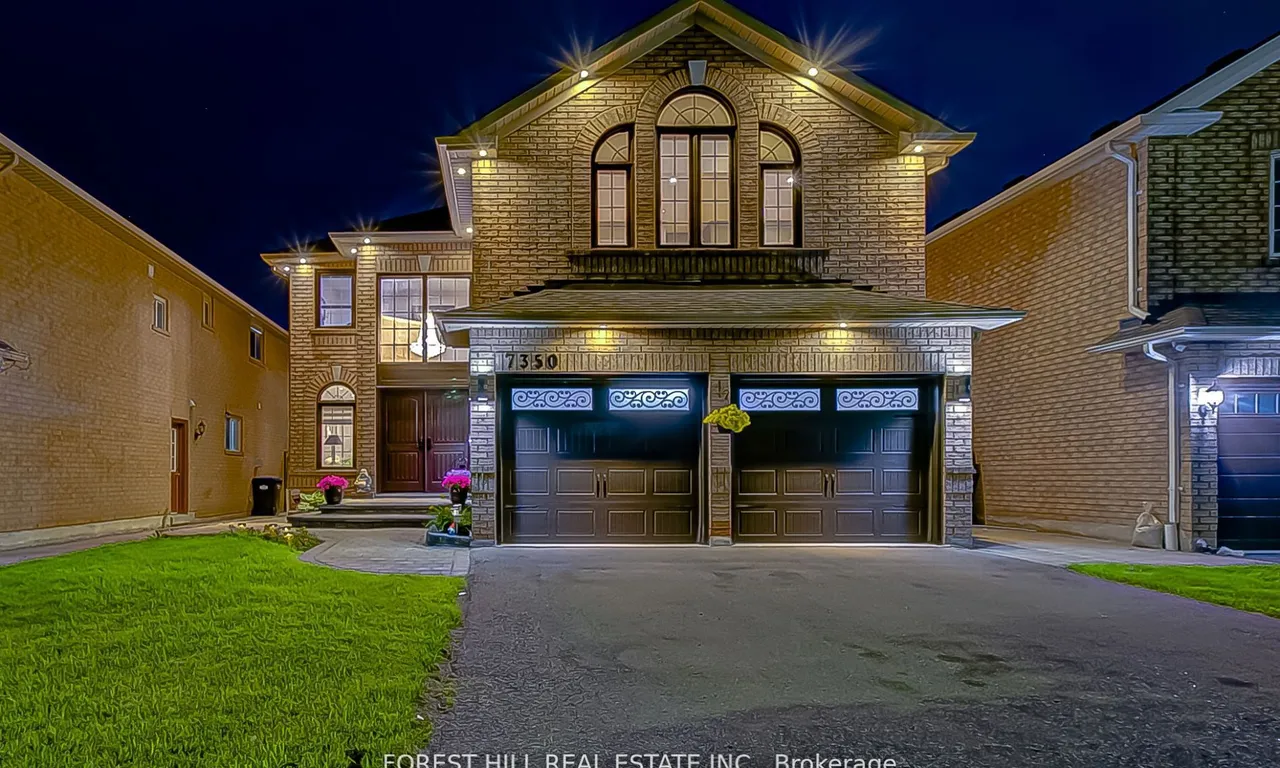 7350 Black Walnut Tr, Mississauga, ON L5N 7M1