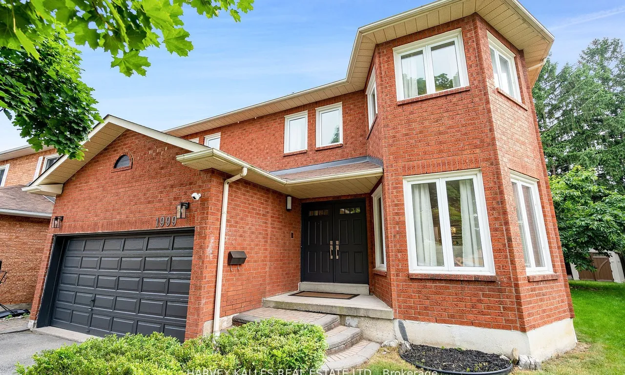 1999 Pitagora Crt, Mississauga, ON L5K 2M4