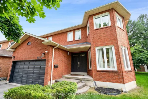 1999 Pitagora Crt, Mississauga, ON L5K 2M4