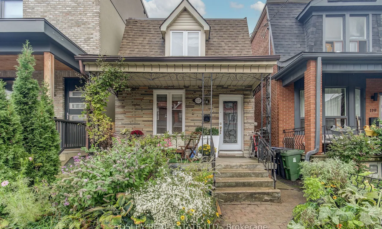 117 Hallam St, Toronto, ON M6H 1W9