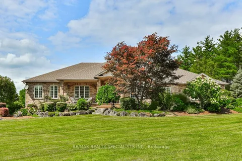 2115 Cunningham Crt, Milton, ON L0P 1J0