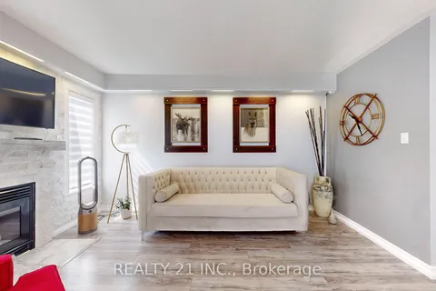 352 Jay Cres, Orangeville, ON L9W 4Y7