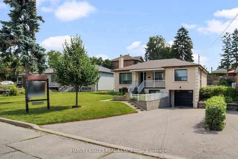 5 Liscombe Rd, Toronto, ON M6L 2Z9