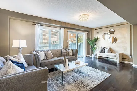 44 Napoleon Cres, Brampton, ON L6P 3K5