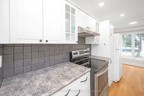 738 Briar Cres, Milton, ON L9T 3Z8