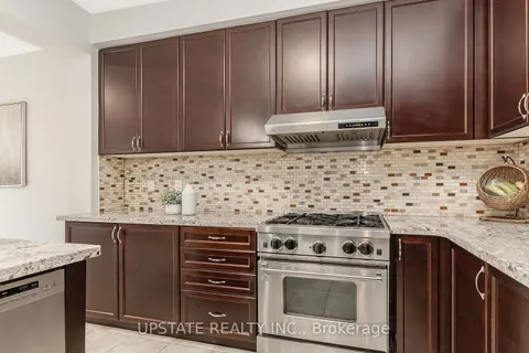47 Denali Cres, Brampton, ON L6P 3X1