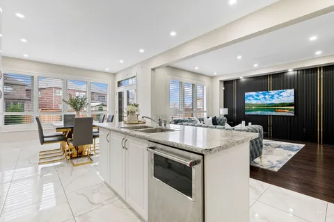 47 Dunley Cres, Brampton, ON L6X 5G8