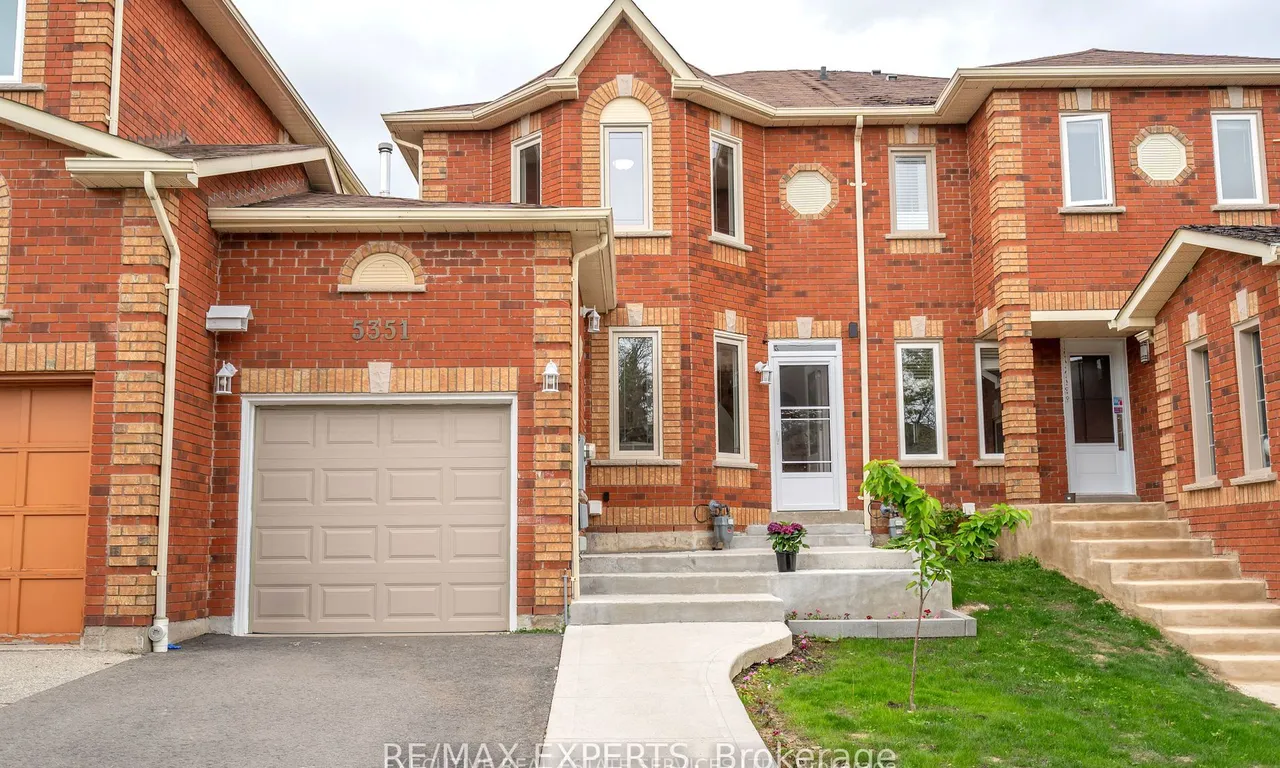5351 Richborough Dr, Mississauga, ON L5R 3K1
