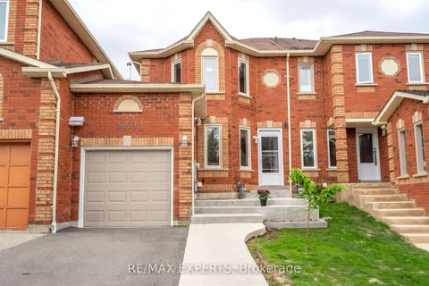 5351 Richborough Dr, Mississauga, ON L5R 3K1