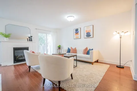 5351 Richborough Dr, Mississauga, ON L5R 3K1