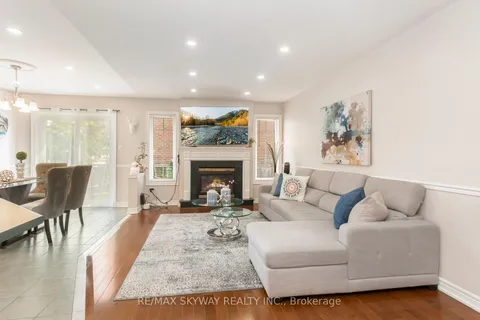 156 Barleyfield Rd, Brampton, ON L6R 2K3