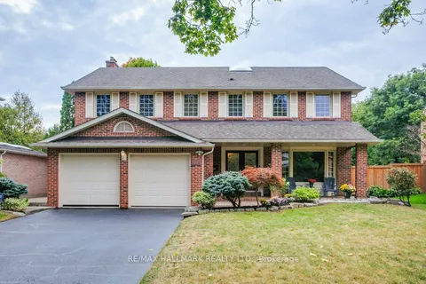 3538 Kingbird Crt, Mississauga, ON L5L 2R1