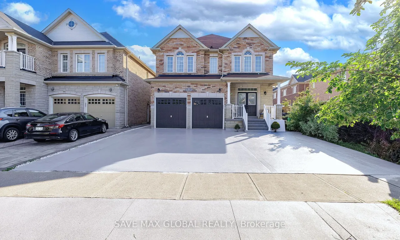 46 Goldsboro Rd, Brampton, ON L6P 3P3