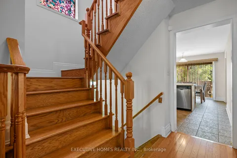 5415 Longford Dr, Mississauga, ON L5M 7Y3