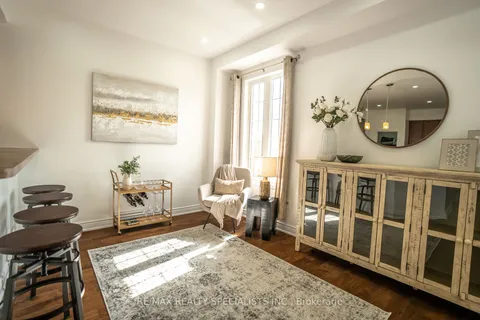 4758 Colombo Cres, Mississauga, ON L5M 7R4