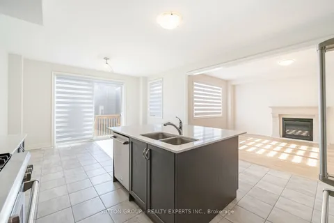 27 James Walker Ave, Caledon, ON L7C 0H1