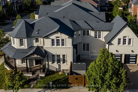 953 Gastle Way, Milton, ON L9T 0Z9