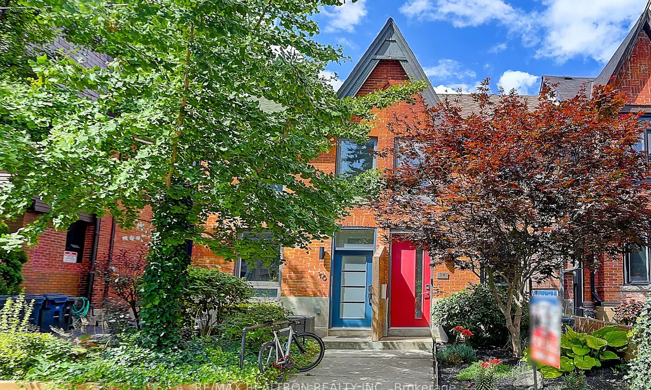 14 Marion St, Toronto, ON M6R 1E5