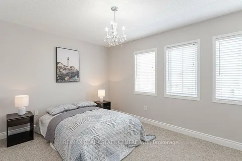 1016 Mccuaig Dr, Milton, ON L9T 6S3