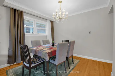 63 Poynter Dr, Toronto, ON M9R 1L3