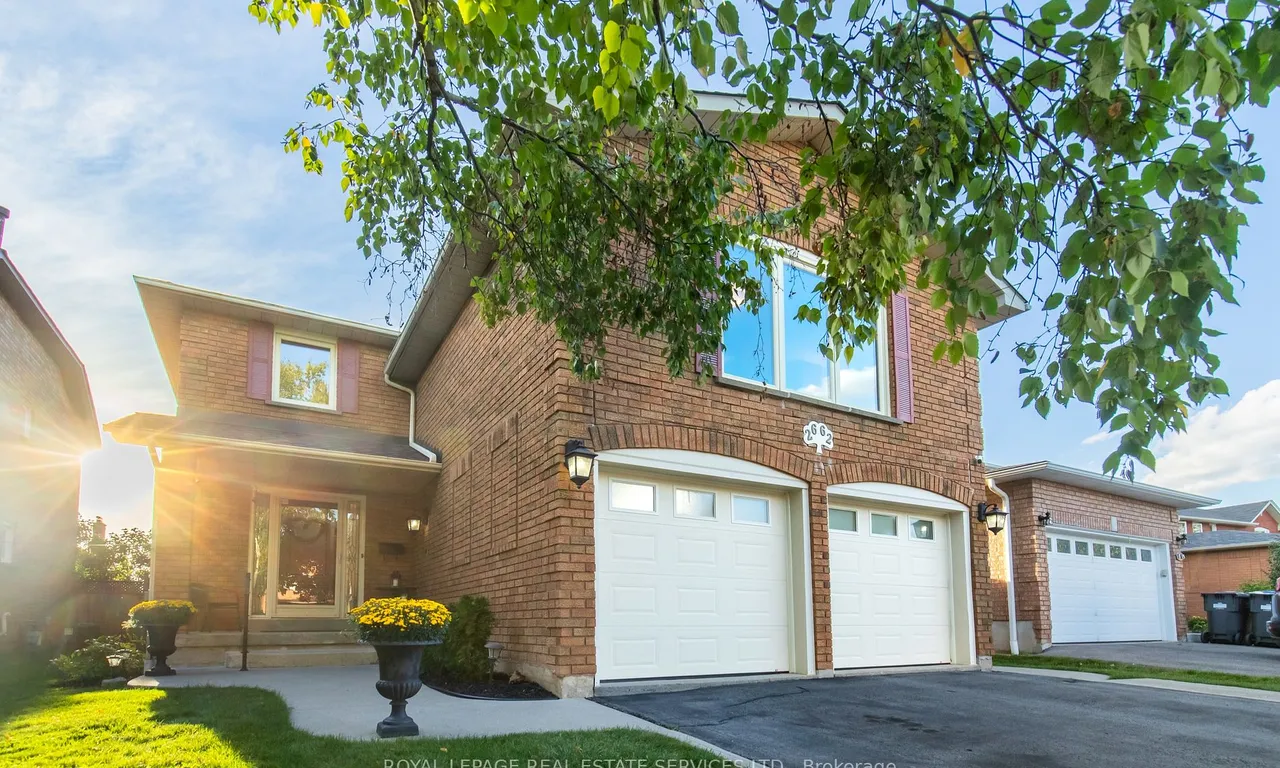 2662 INNISFIL Rd, Mississauga, ON L5M 4J3