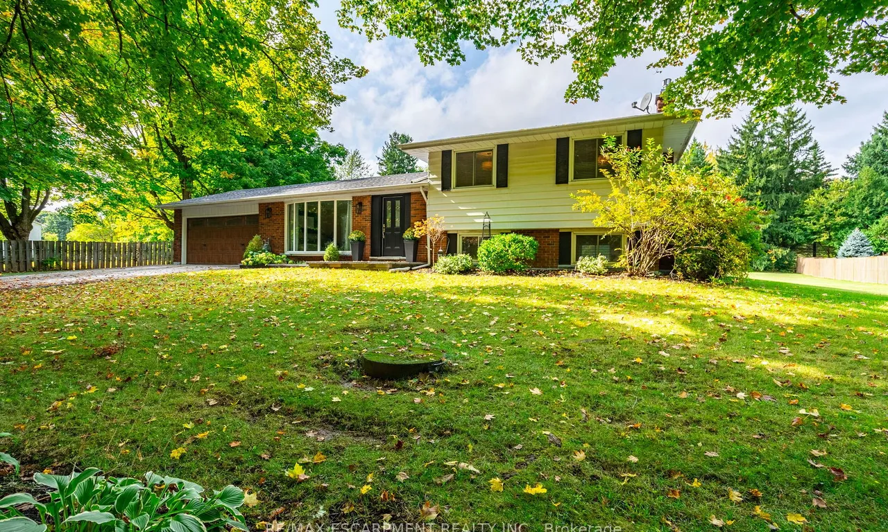 2245 8 Sdrd, Burlington, ON L7P 0M5