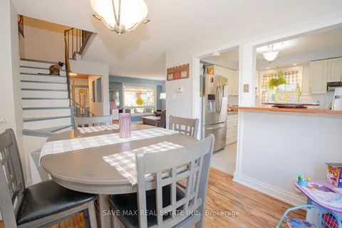 40 Barrington Cres, Brampton, ON L6Z 1N3