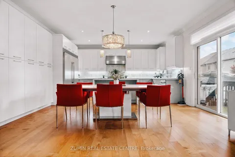 2396 Spring Meadow Way, Oakville, ON L6M 0R6