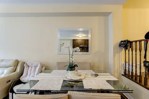 31 Padbury Tr, Brampton, ON L7A 4V2