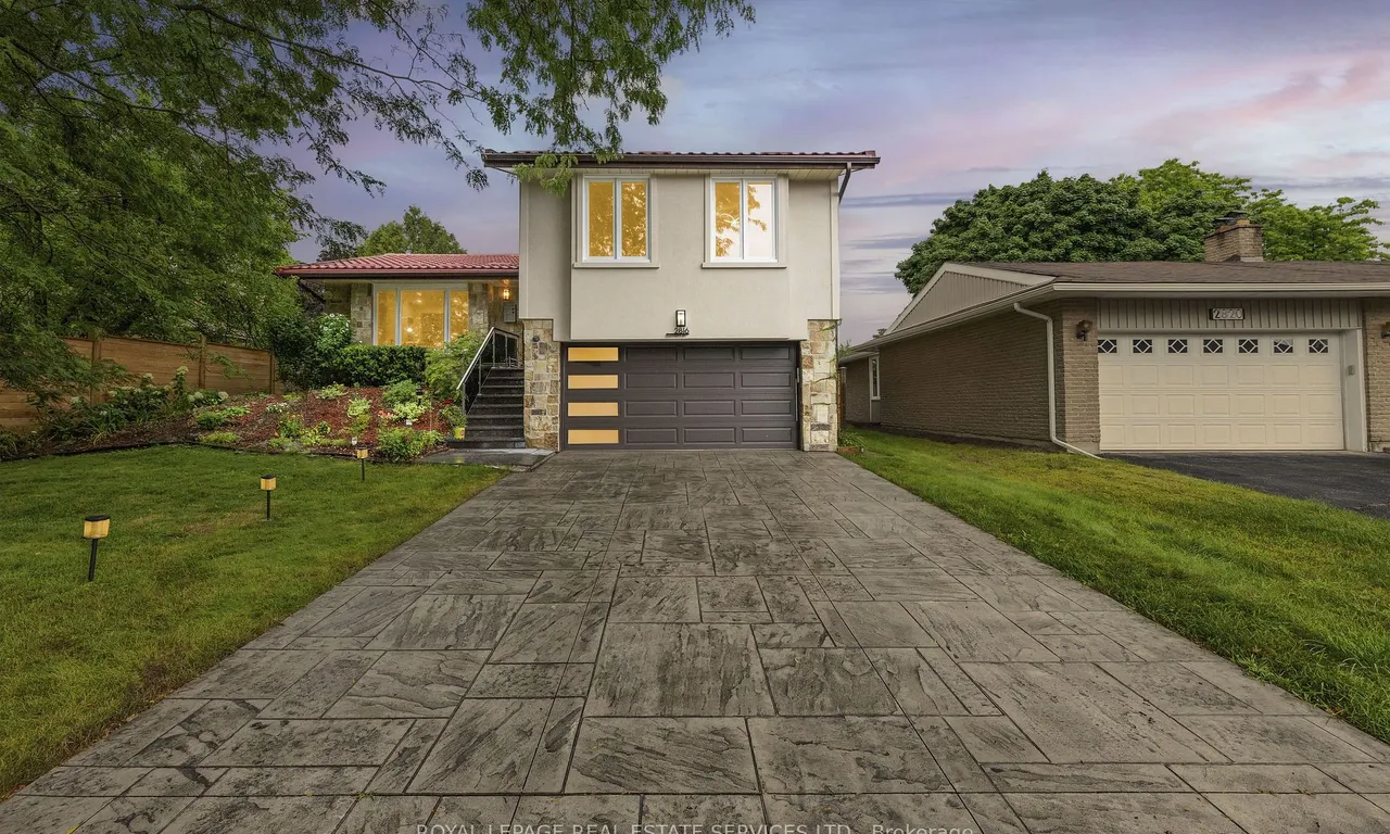 2816 Constable Rd, Mississauga, ON L5J 1W7